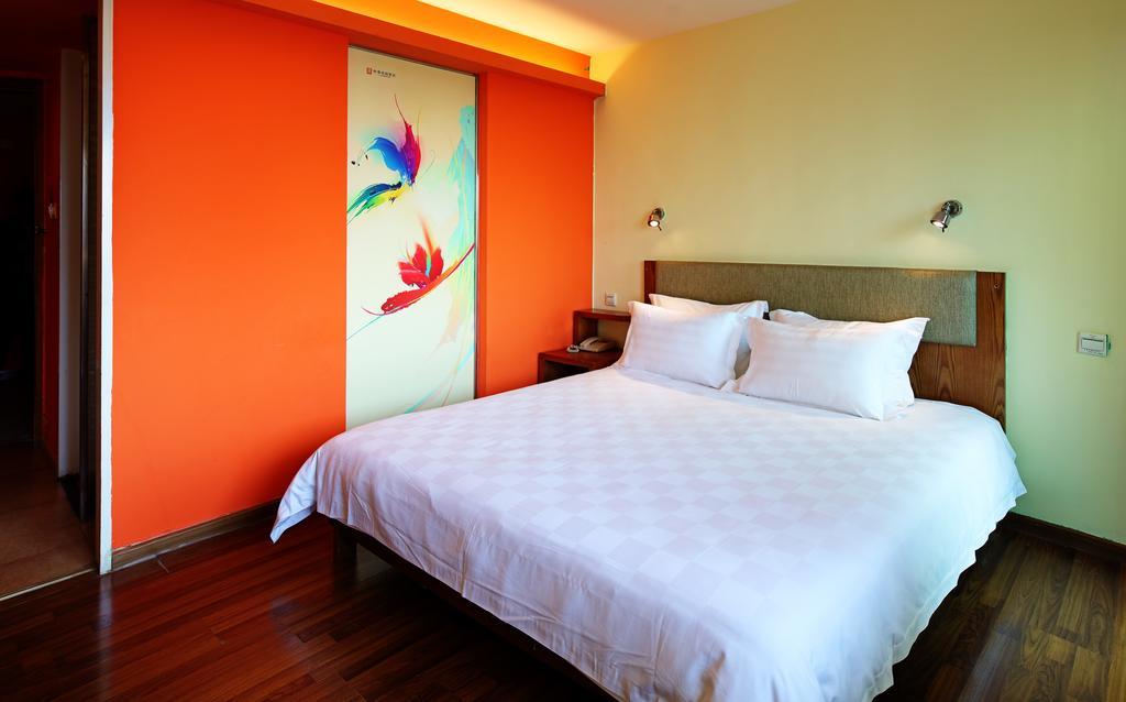 Gangding Garden Inn Kuangcsou Szoba fotó