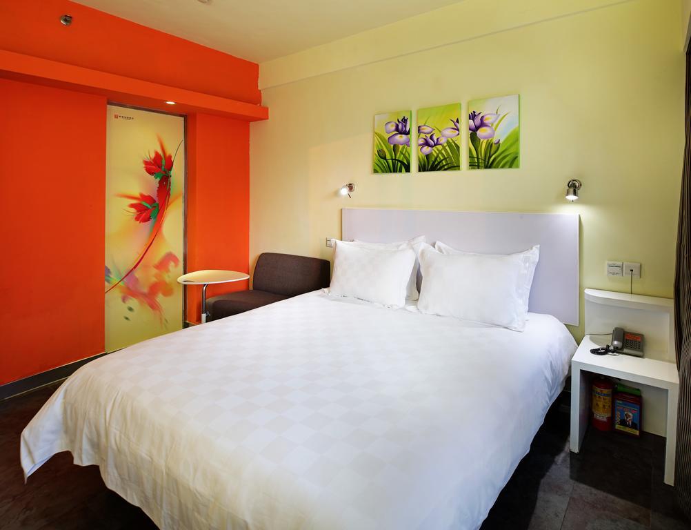 Gangding Garden Inn Kuangcsou Szoba fotó
